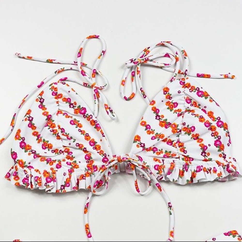For Love and Lemons Talulah Bikini Top - Picture 4 of 6